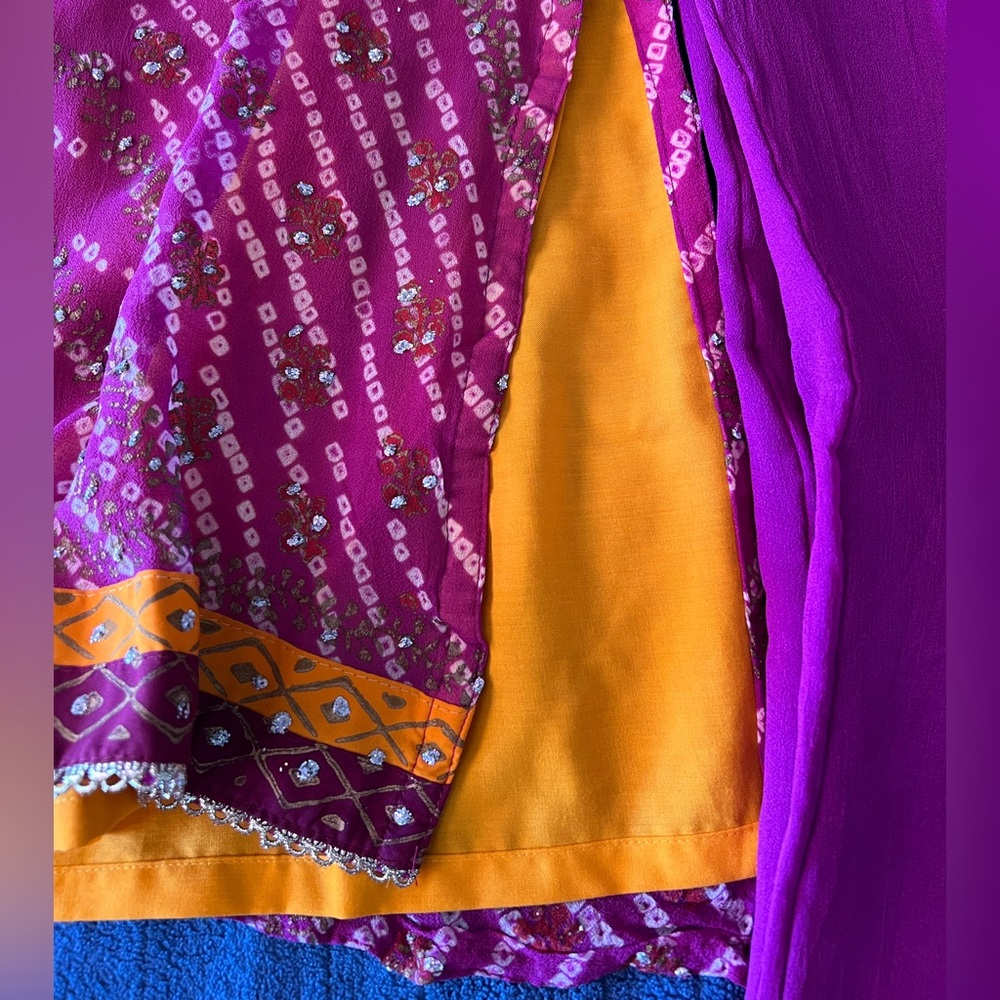 Indian set - Picture 3 of 4